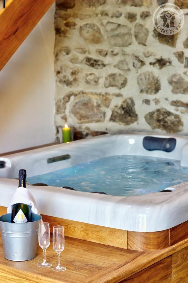 La Ferme Des Galoches Bed and Breakfast Villemontais Buitenkant foto